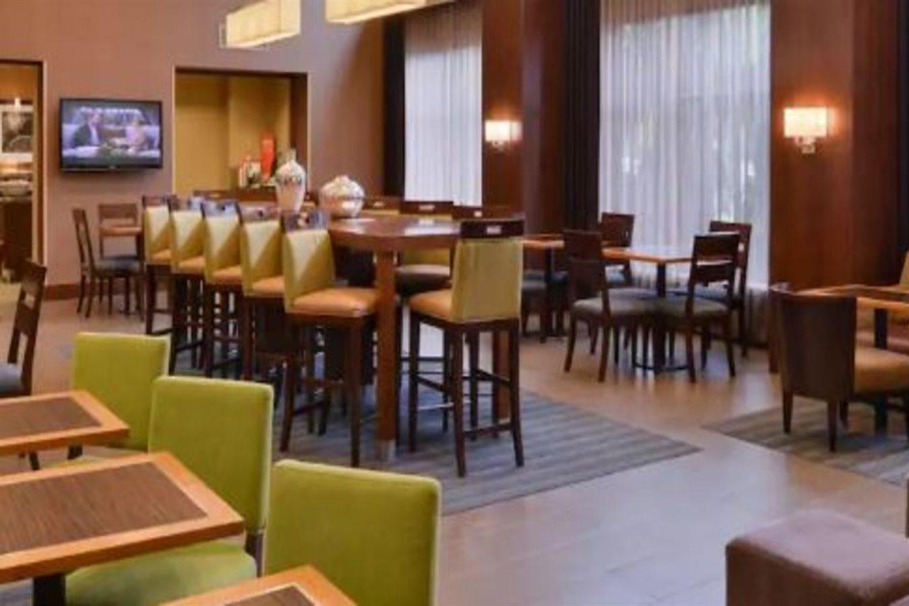 Hampton Inn & Suites Tacoma/Пюалъп Екстериор снимка