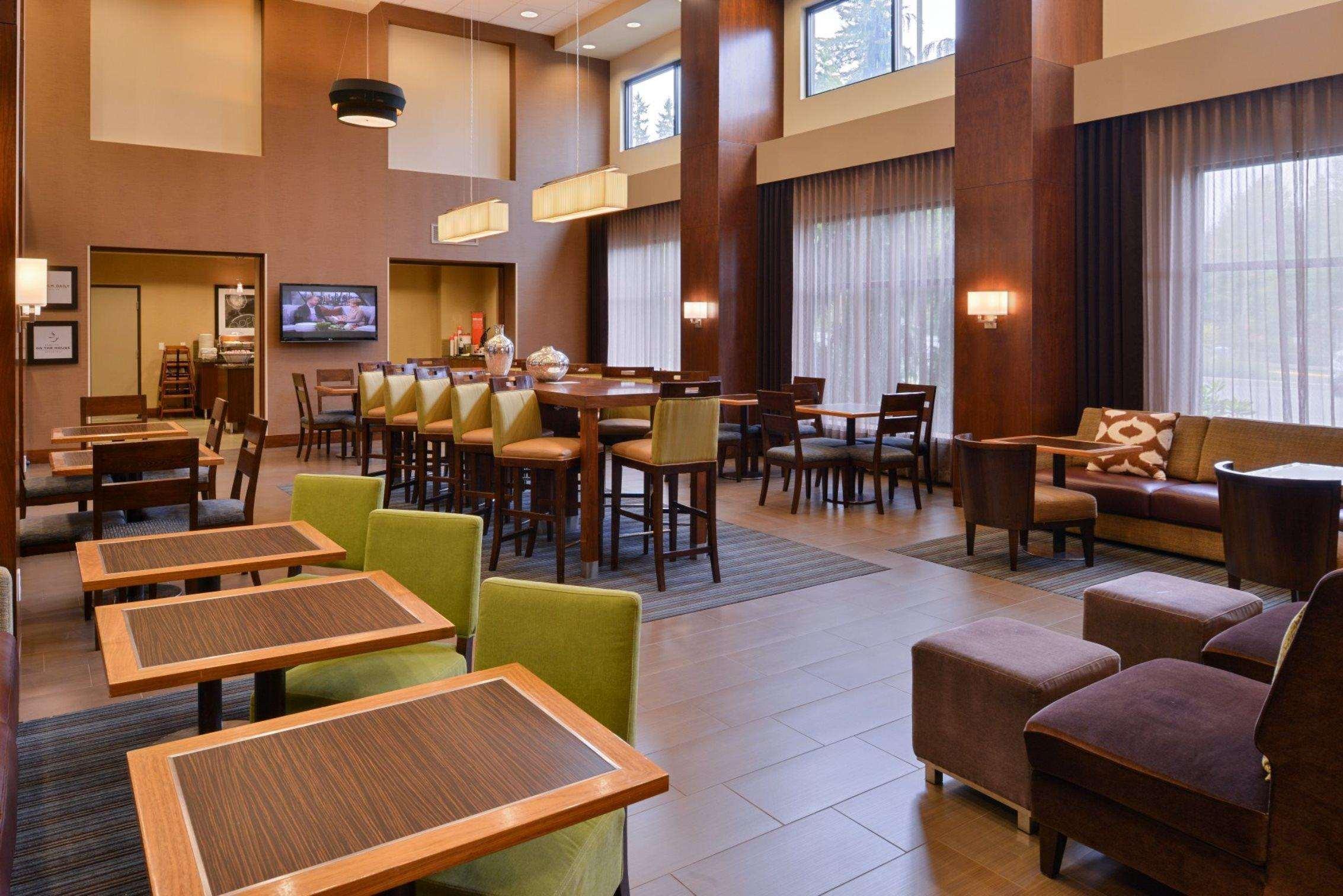 Hampton Inn & Suites Tacoma/Пюалъп Екстериор снимка