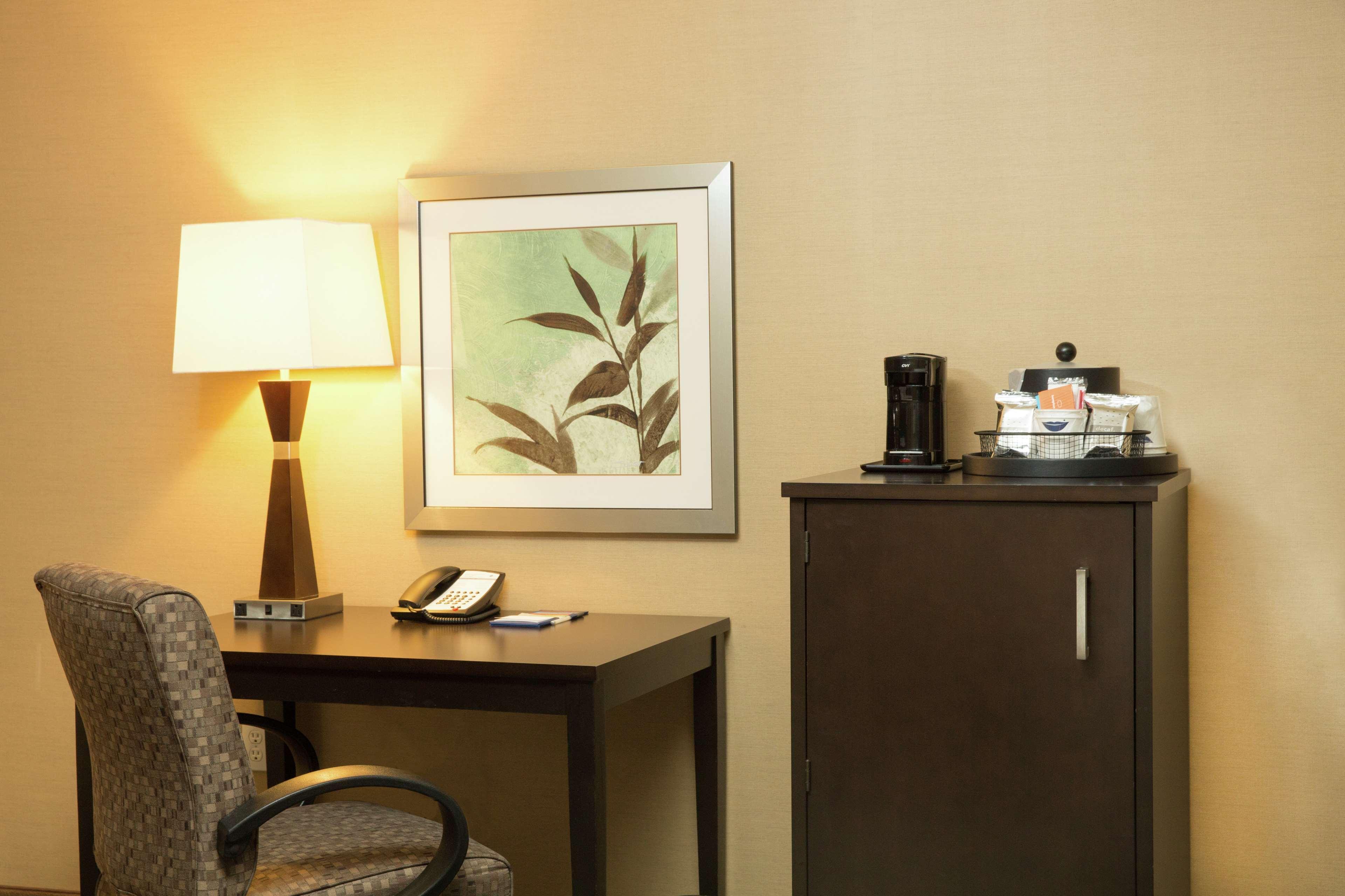 Hampton Inn & Suites Tacoma/Пюалъп Екстериор снимка