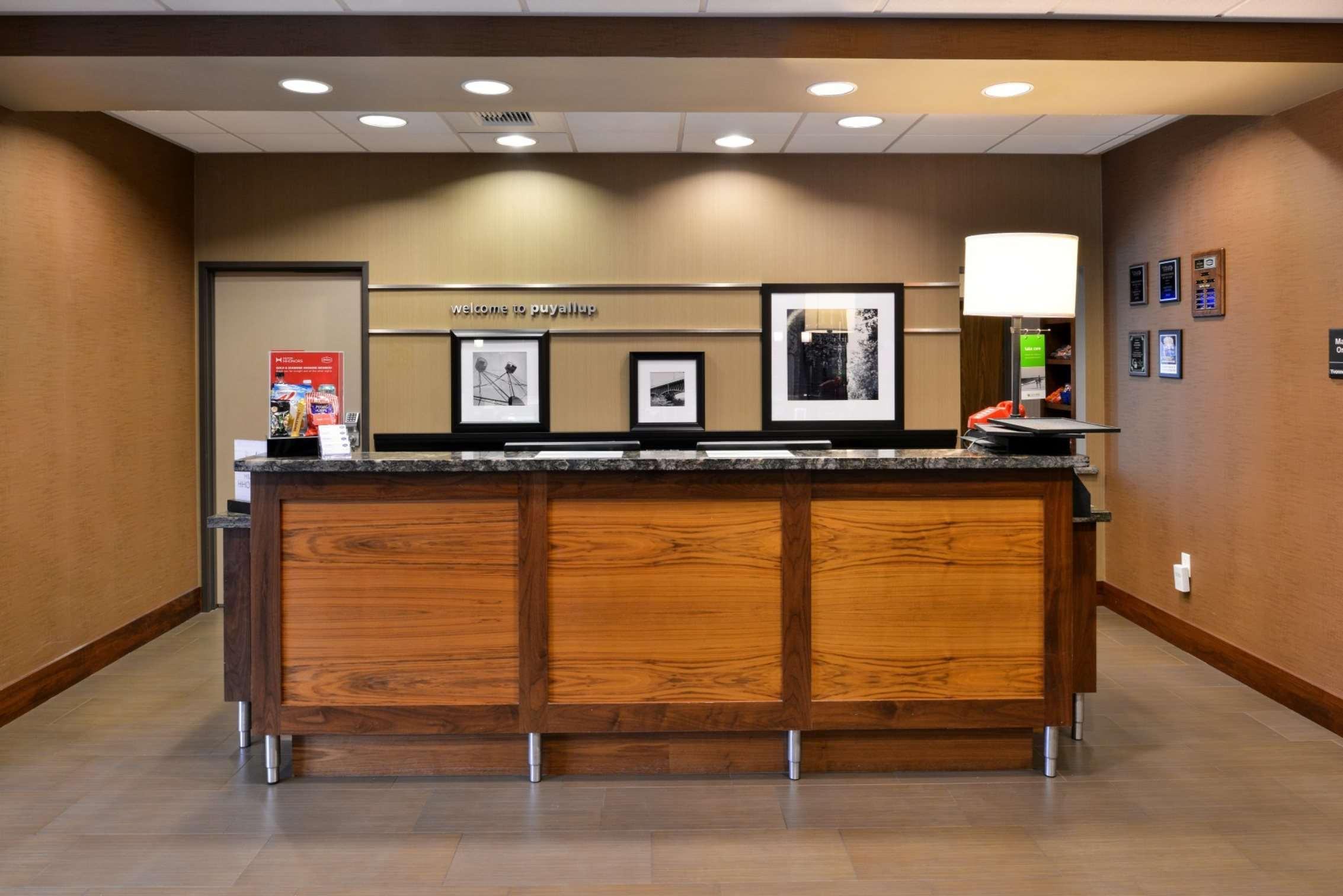 Hampton Inn & Suites Tacoma/Пюалъп Екстериор снимка