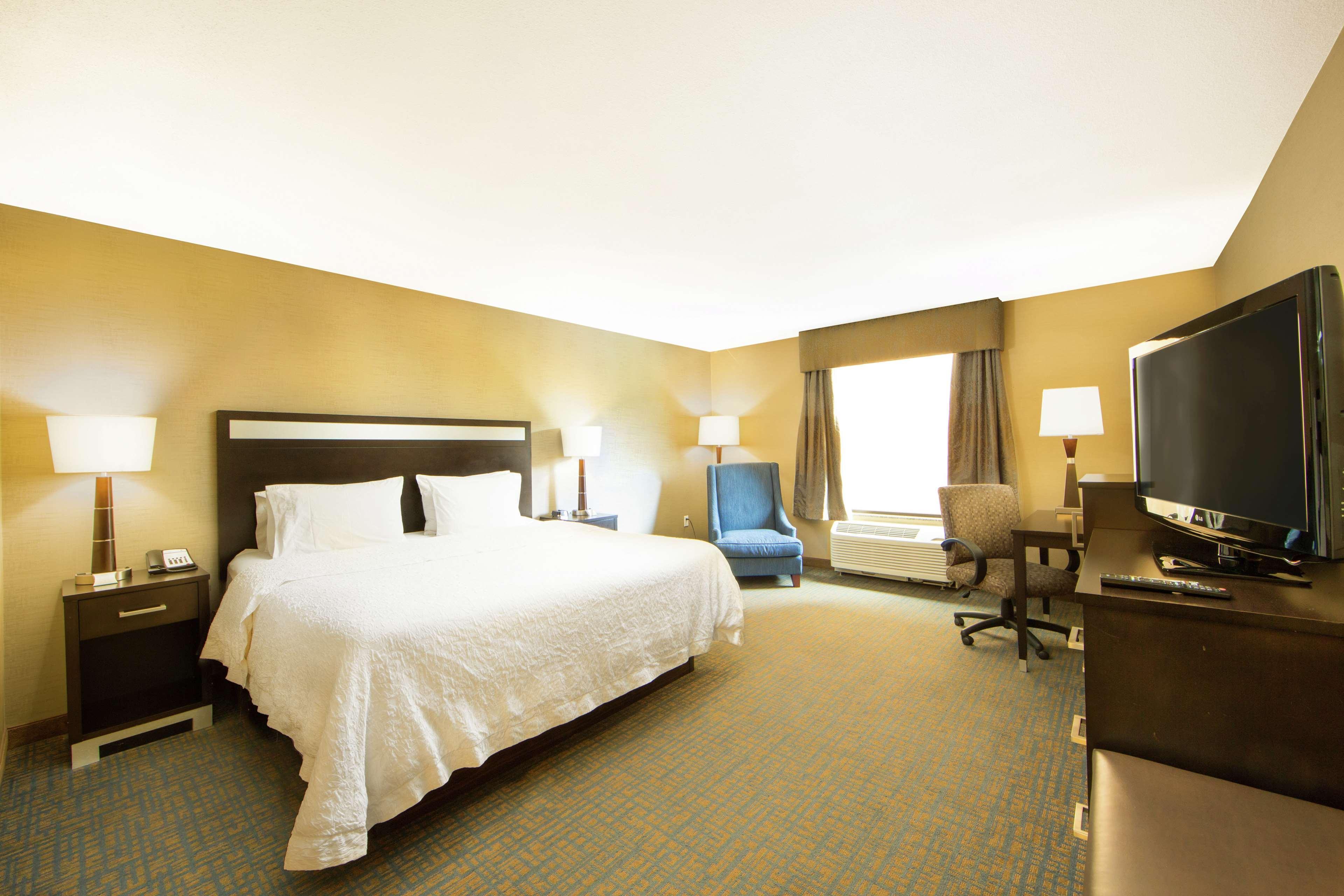 Hampton Inn & Suites Tacoma/Пюалъп Екстериор снимка