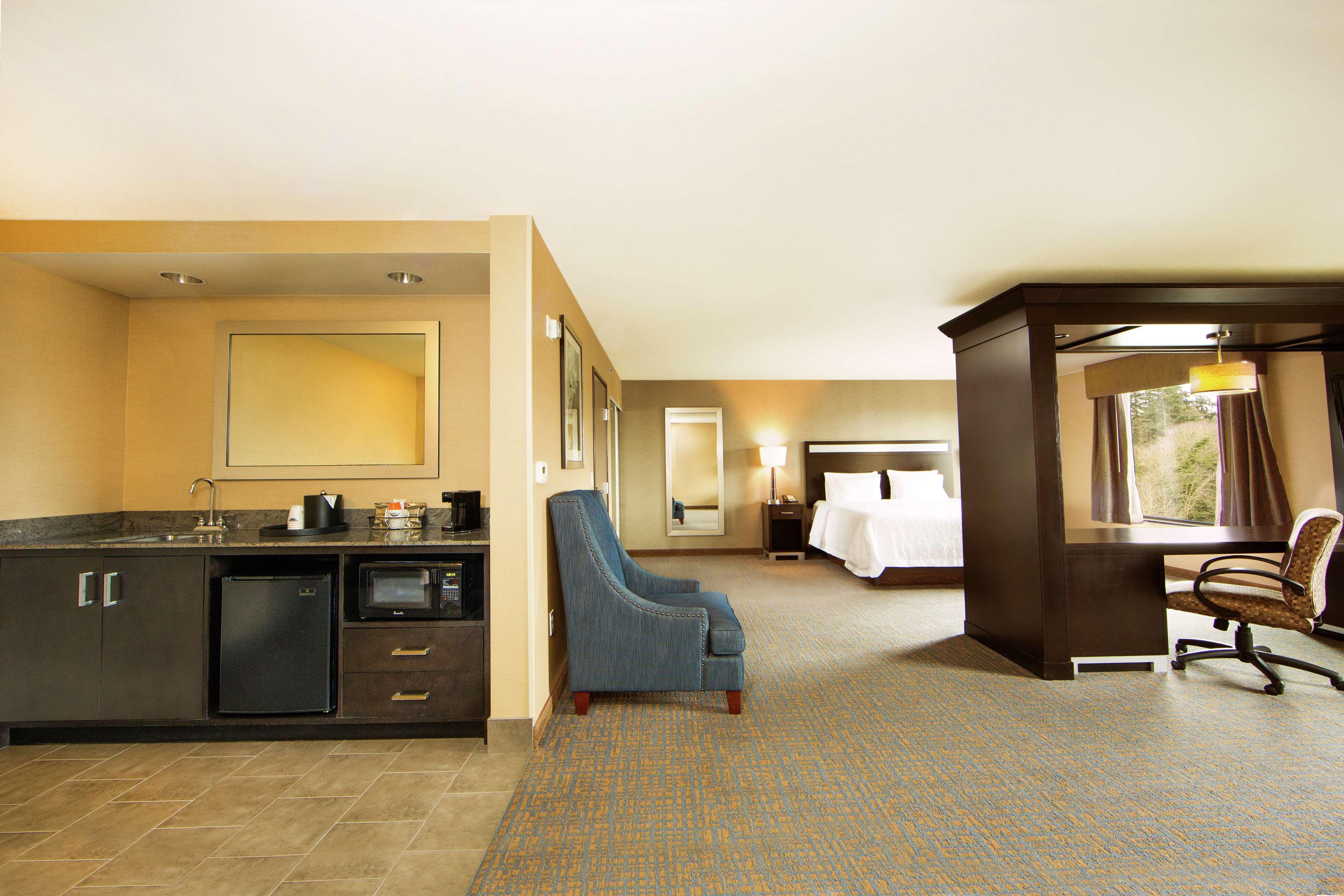Hampton Inn & Suites Tacoma/Пюалъп Екстериор снимка