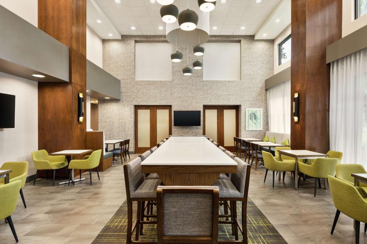 Hampton Inn & Suites Tacoma/Пюалъп Екстериор снимка