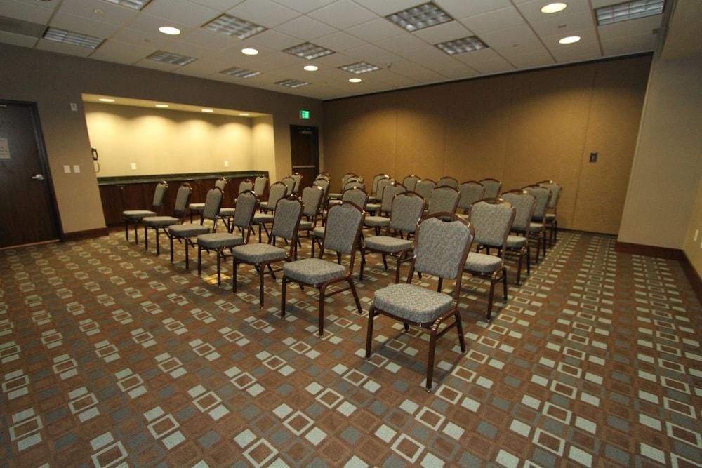 Hampton Inn & Suites Tacoma/Пюалъп Екстериор снимка