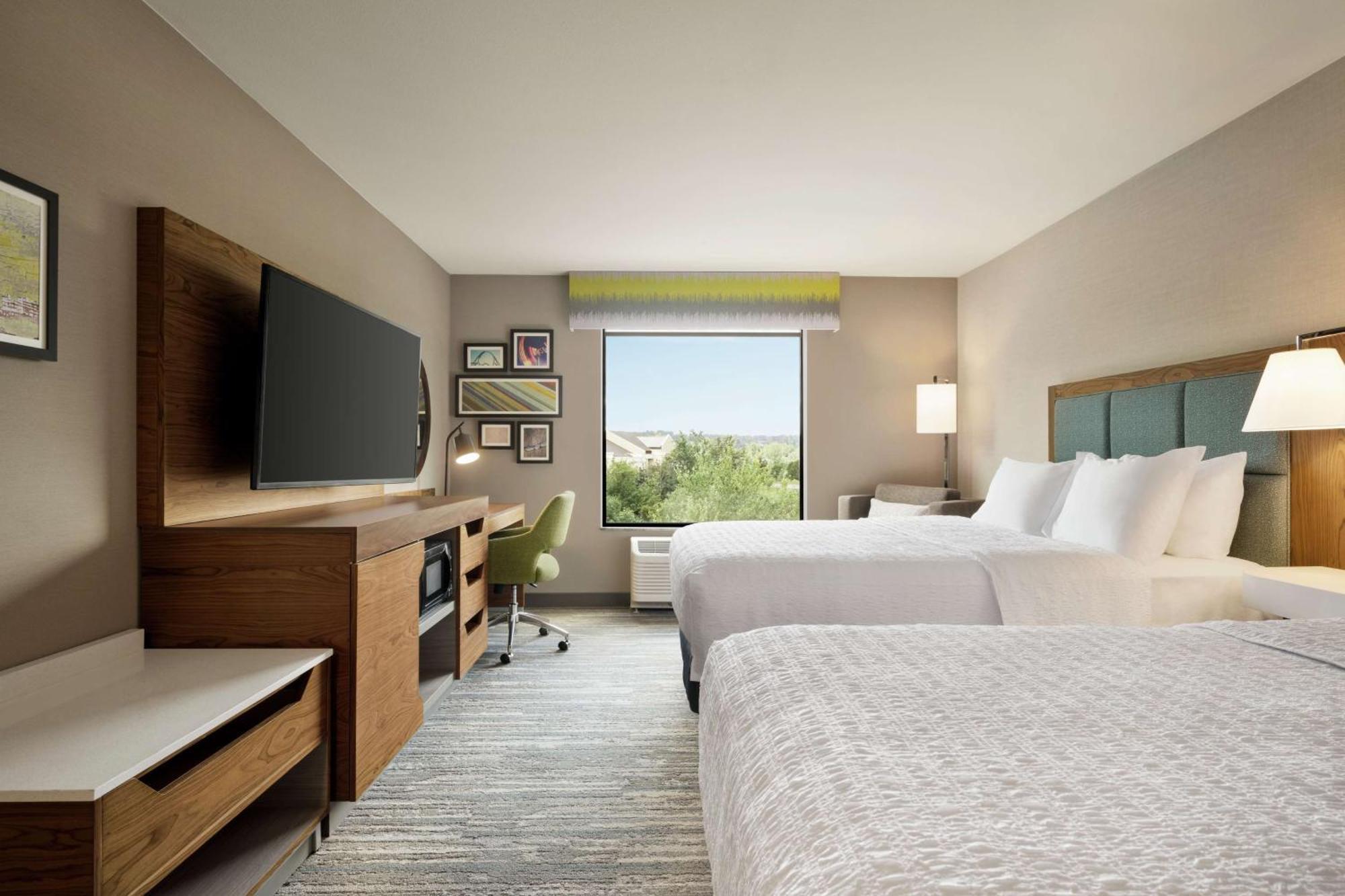 Hampton Inn & Suites Tacoma/Пюалъп Екстериор снимка